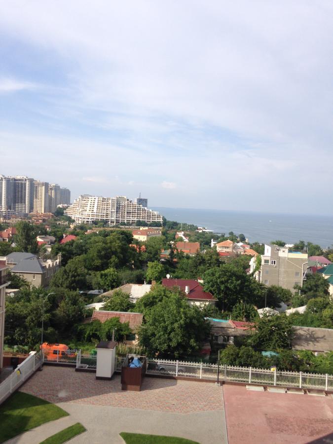 Самостоятельная Квартира Apartment Odessa Ngoại thất bức ảnh